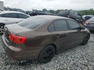 2013 Volkswagen Jetta S z VIN 3VW2K7AJ9DM308741, wystawiony jako Copart lot #58123975 z przebiegiem 103 066 mil mil oraz Szkoda całkowita • Salvage title. Historia ofert i sprzedaży dostępna na DreamBid. Obrazek 3.