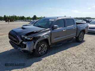 2022 Toyota Tacoma SR z VIN 3TYCZ5AN8NT076536, wystawiony jako Copart lot #55268985 z przebiegiem 57 697 mil mil oraz Szkoda całkowita • Salvage title. Historia ofert i sprzedaży dostępna na DreamBid. Obrazek 1.