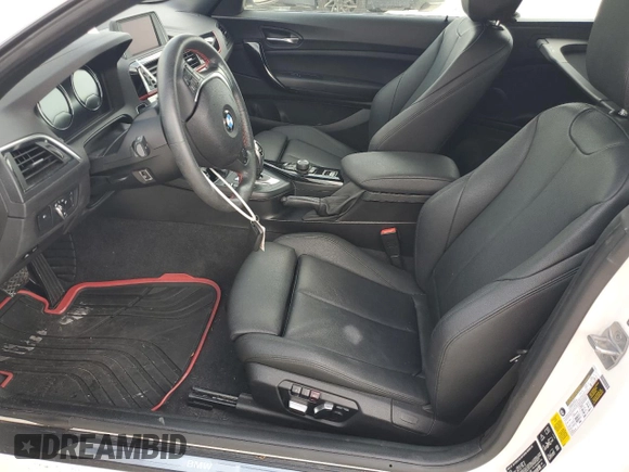2019 BMW 2 Series 230i xDrive with VIN WBA2K1C53K7D28538, listed as a Copart auction lot 70381304 with 41,826 mi miles and Non Repairable. Bid and sale history available at carsss.com. Image 7.