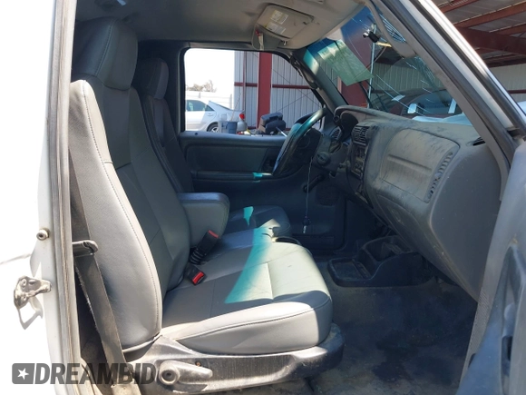 2009 Ford Ranger XL with VIN 1FTYR10D19PA26421, listed as a IAAI auction lot 42140982 with 121,689 mi miles. Bid and sale history available at carsss.com. Image 5.