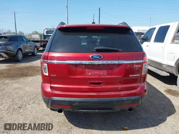 2014 Ford Explorer XLT with VIN 1FM5K7D82EGA59120, listed as a IAAI auction lot 42005255 with 159,791 mi miles. Bid and sale history available at carsss.com. Image 16.