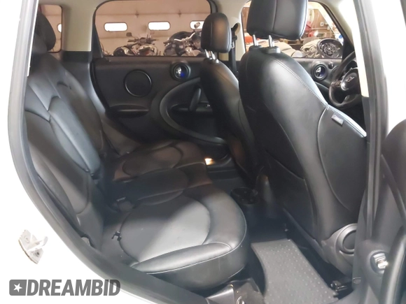 2016 MINI Countryman S with VIN WMWZC5C57GWU20085, listed as a IAAI auction lot 42403406 with 90,592 mi miles and . Bid and sale history available at DreamBid. Image 8.