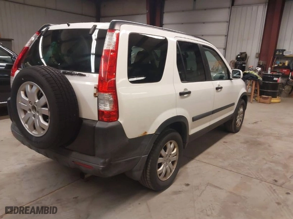 2006 Honda CR-V EX with VIN SHSRD77876U420082, listed as a IAAI auction lot 41874291 with 168,993 mi miles. Bid and sale history available at carsss.com. Image 4.