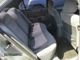 1998 Honda Civic LX with VIN 2HGEJ6673WH515915, listed as a Copart auction lot 52403795 with 224,174 mi miles and Salvage Title. Bid and sale history available at DreamBid. Image 10.