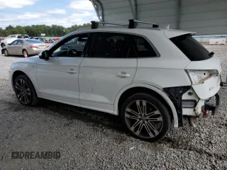 2018 Audi SQ5 Premium Plus with VIN WA1A4AFY5J2008235, listed as a Copart auction lot 69870804 with 116,610 mi miles and Salvage Title. Bid and sale history available at DreamBid. Image 2.