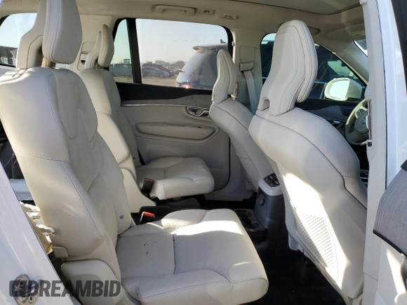 2024 Volvo XC90 Plus with VIN YV4H60LE6R1209420, listed as a Copart auction lot 75458864 with 1,560 mi miles and Salvage Title. Bid and sale history available at DreamBid. Image 11.