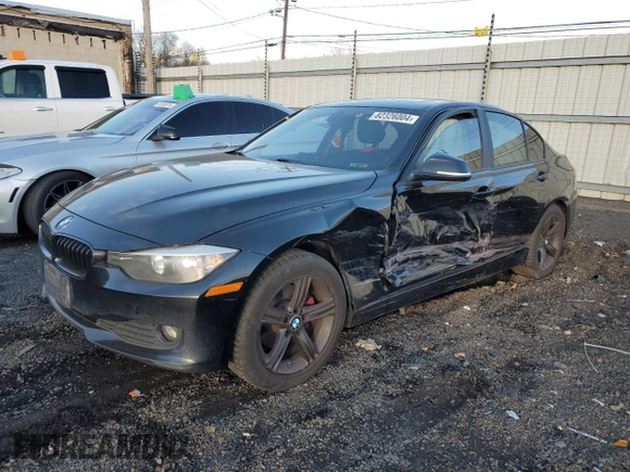 2014 BMW 3 Series 320i xDrive with VIN WBA3C3C56EF984060, listed as a Copart auction lot 88330235 with 233,559 mi miles and Salvage Title. Bid and sale history available at carsss.com. Image 1.