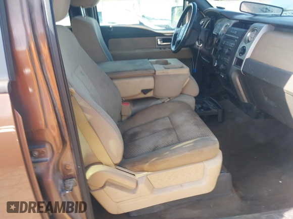 2011 Ford F-150 XL z VIN 1FTFW1CF6BKD08019, wystawiony jako IAAI lot #42622506 z przebiegiem 316 212 mil mil oraz . Historia ofert i sprzedaży dostępna na DreamBid. Obrazek 5.
