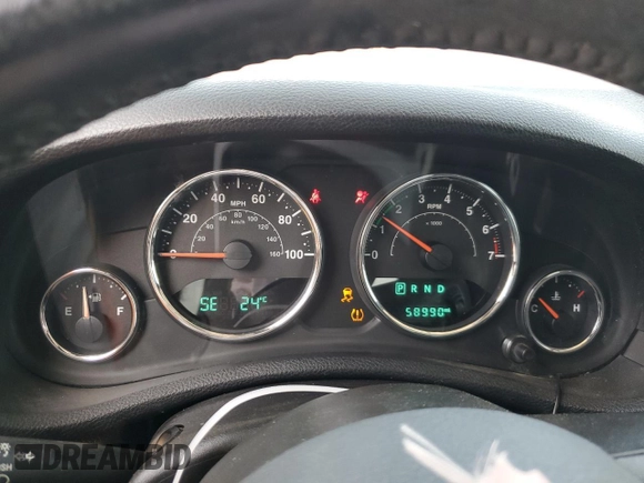 2018 Jeep Wrangler JK Unlimited Sahara with VIN 1C4HJWEG7JL921866, listed as a Copart auction lot 69345464 with 58,990 mi miles and Salvage Title. Bid and sale history available at carsss.com. Image 9.