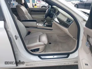 2012 BMW 7 Series 750Li с VIN WBAKB8C58CC963818, выставлен на аукционе IAAI как лот 42346005 с пробегом 189 995 миль миль и . История ставок и продаж доступна на DreamBid. Изображение 5.