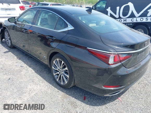 2019 Lexus ES 350 with VIN 58ABZ1B12KU038078, listed as a IAAI auction lot 42143836 with 50,741 mi miles and . Bid and sale history available at DreamBid. Image 3.