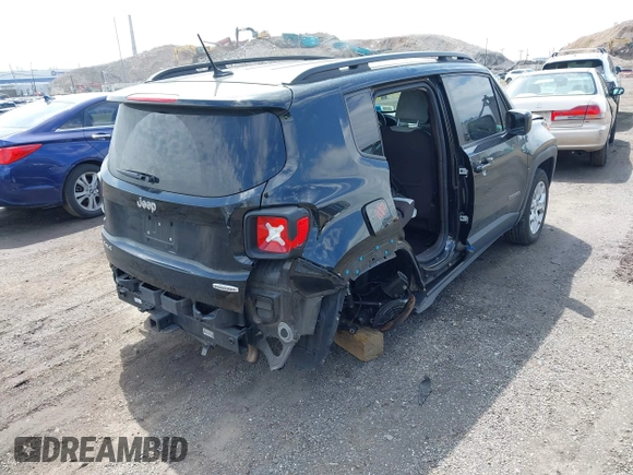 2015 Jeep Renegade Latitude with VIN ZACCJBBT0FPB73676, listed as a IAAI auction lot 42032879 with 121,953 mi miles. Bid and sale history available at carsss.com. Image 4.