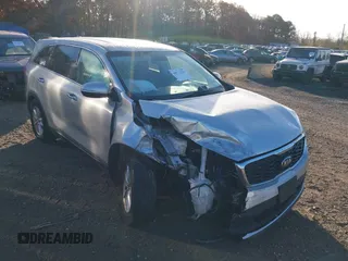 2019 Kia Sorento LX with VIN 5XYPGDA34KG526946, listed as a IAAI auction lot 40771761 with 132,260 mi miles and . Bid and sale history available at DreamBid. Image 6.