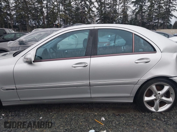 2004 Mercedes-Benz C 230 Kompressor with VIN WDBRF40J74F541277, listed as a IAAI auction lot 41480941 with 100,708 mi miles and . Bid and sale history available at DreamBid. Image 14.