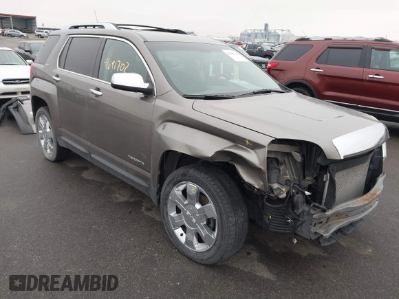 2011 GMC Terrain SLT-2 with VIN 2CTFLXE58B6218989, listed as a IAAI auction lot 41691702 with 155,318 mi miles. Bid and sale history available at carsss.com. Image 1.
