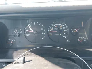 1993 Jeep Grand Cherokee Limited with VIN 1J4GZ78Y3PC579043, listed as a IAAI auction lot 42519218 with 76,547 mi miles and . Bid and sale history available at DreamBid. Image 7.
