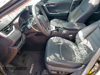2021 Toyota RAV4 XLE Premium with VIN 2T3C1RFV5MC149234, listed as a Copart auction lot 58960675 with 63,920 mi miles and Salvage title. Bid and sale history available at DreamBid. Image 7.