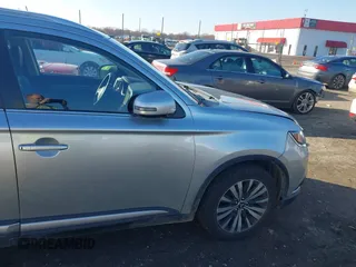 2020 Mitsubishi Outlander ES with VIN JA4AZ3A32LZ018238, listed as a IAAI auction lot 41129342 with 142,946 mi miles and . Bid and sale history available at DreamBid. Image 20.