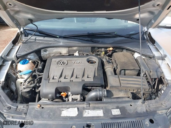 2012 Volkswagen Passat TDI SEL Premium with VIN 1VWCN7A31CC080506, listed as a IAAI auction lot 41792115 with 228,710 mi miles. Bid and sale history available at carsss.com. Image 10.