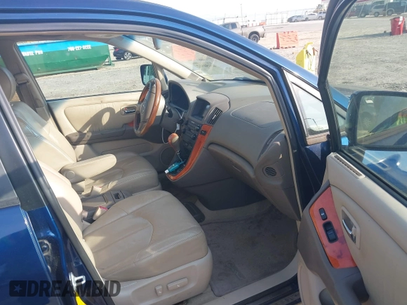 2001 Lexus RX 300 z VIN JTJHF10U010225771, wystawiony jako IAAI lot #42150312 z przebiegiem 248 662 mil mil oraz . Historia ofert i sprzedaży dostępna na DreamBid. Obrazek 5.