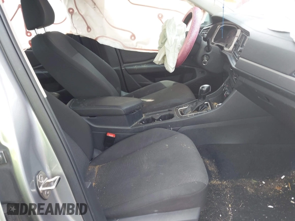 2019 Volkswagen Jetta S with VIN 3VWC57BUXKM249152, listed as a IAAI auction lot 42170262 with 86,735 mi miles and . Bid and sale history available at DreamBid. Image 5.