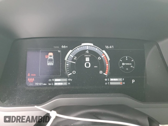 2022 Toyota Tundra 1794 Edition with VIN 5TFMA5DB4NX001531, listed as a Copart auction lot 48254135 with 70,101 mi miles and Clean title. Bid and sale history available at DreamBid. Image 9.