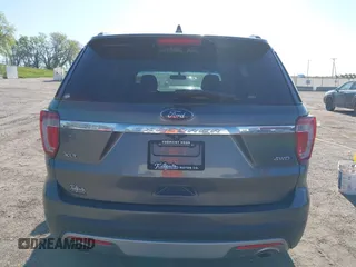 2017 Ford Explorer XLT z VIN 1FM5K8D89HGA43961, wystawiony jako IAAI lot #42174785 z przebiegiem 104 435 mil mil oraz . Historia ofert i sprzedaży dostępna na DreamBid. Obrazek 16.