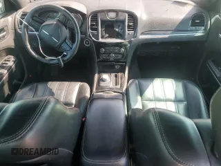 2015 Chrysler 300 S with VIN 2C3CCABG1FH921334, listed as a Copart auction lot 46820525 with 189,656 mi miles and Salvage Title. Bid and sale history available at DreamBid. Image 8.