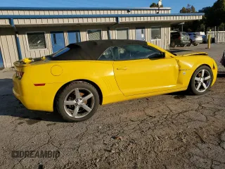 2013 Chevrolet Camaro LT z VIN 2G1FB3D38D9217987, wystawiony jako Copart lot #76570004 z przebiegiem 108 781 mil mil oraz Szkoda całkowita • Salvage title. Historia ofert i sprzedaży dostępna na DreamBid. Obrazek 3.
