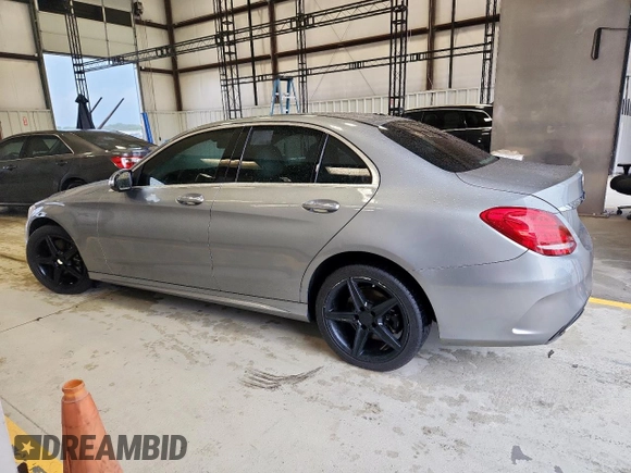 2015 Mercedes-Benz C 300 Luxury with VIN 55SWF4KBXFU007870, listed as a Copart auction lot 63792555 with 188,328 mi miles and Clean title. Bid and sale history available at DreamBid. Image 2.