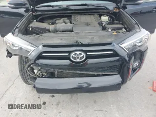 2022 Toyota 4Runner SR5 Premium with VIN JTENU5JR4N5995179, listed as a Copart auction lot 61040735 with 77,137 mi miles and Salvage title. Bid and sale history available at DreamBid. Image 11.