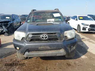 2013 Toyota Tacoma with VIN 3TMMU4FN6DM053207, listed as a IAAI auction lot 41527261 with 205,464 mi miles. Bid and sale history available at carsss.com. Image 12.