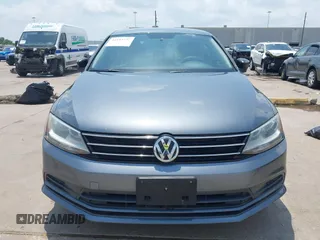 2015 Volkswagen Jetta SE with VIN 3VWD17AJ7FM286172, listed as a IAAI auction lot 42115737 with 113,836 mi miles and . Bid and sale history available at DreamBid. Image 6.