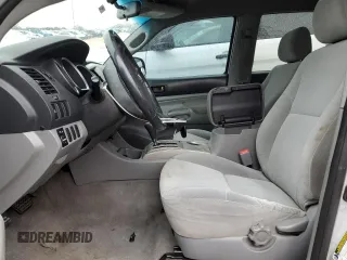 2006 Toyota Tacoma PreRunner z VIN 5TEJU62N16Z271677, wystawiony jako Copart lot #46617005 z przebiegiem 145 573 mil mil oraz Szkoda całkowita • Salvage title. Historia ofert i sprzedaży dostępna na DreamBid. Obrazek 7.