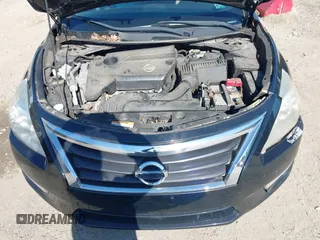 2013 Nissan Altima 2.5 S with VIN 1N4AL3AP2DN466231, listed as a IAAI auction lot 42065741 with 138,511 mi miles. Bid and sale history available at carsss.com. Image 10.