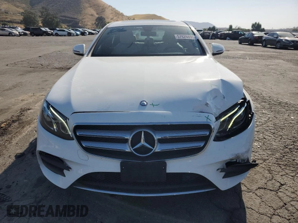 2017 Mercedes-Benz E 300 Luxury z VIN WDDZF4JB9HA139844, wystawiony jako Copart lot #57626695 z przebiegiem 27 377 mil mil oraz Szkoda całkowita • Salvage title. Historia ofert i sprzedaży dostępna na DreamBid. Obrazek 5.