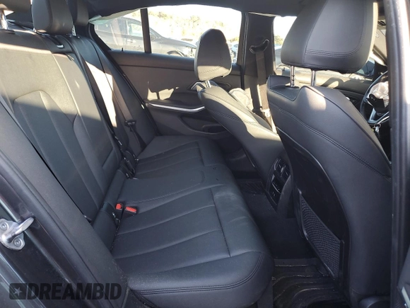 2021 BMW 3 Series 330i xDrive z VIN 3MW5R7J07M8B74109, wystawiony jako Copart lot #45685435 z przebiegiem Nie podano mil oraz Szkoda całkowita • Salvage title. Historia ofert i sprzedaży dostępna na DreamBid. Obrazek 10.