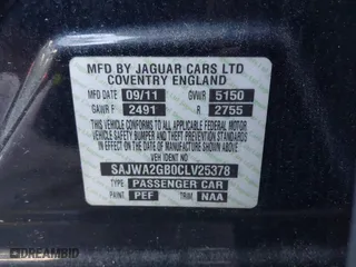 2012 Jaguar XJ with VIN SAJWA2GB0CLV25378, listed as a IAAI auction lot 41416644 with 90,582 mi miles. Bid and sale history available at carsss.com. Image 9.