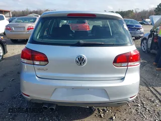 2011 Volkswagen Golf z VIN WVWDA7AJ7BW240211, wystawiony jako IAAI lot #41807381 z przebiegiem 220 246 mil mil oraz . Historia ofert i sprzedaży dostępna na DreamBid. Obrazek 16.