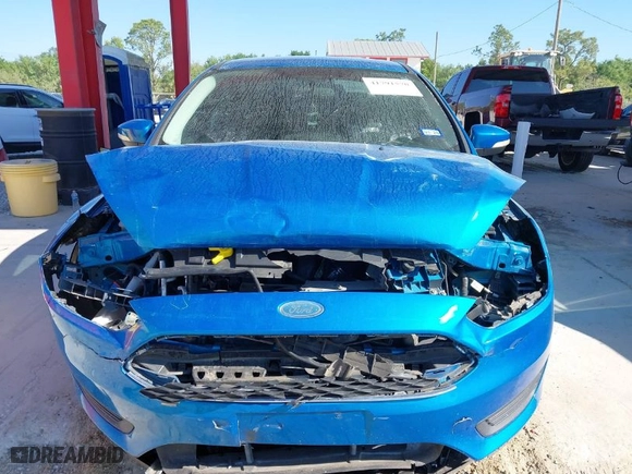 2015 Ford Focus SE with VIN 1FADP3F21FL287269, listed as a IAAI auction lot 41791570 with 122,802 mi miles. Bid and sale history available at carsss.com. Image 12.