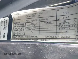 1993 Ford Econoline Cargo with VIN 1FDEE14H5PHB66583, listed as a IAAI auction lot 41905129 with 95,913 mi miles and . Bid and sale history available at DreamBid. Image 9.
