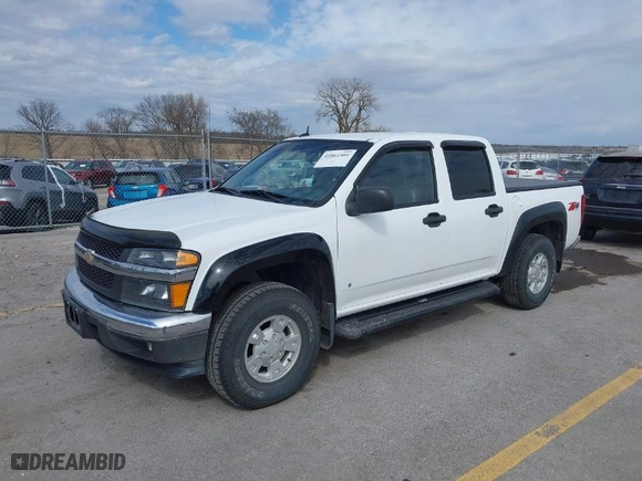 2006 Chevrolet Colorado LT w/2LT with VIN 1GCDT136268173852, listed as a IAAI auction lot 41861401 with 119,679 mi miles. Bid and sale history available at carsss.com. Image 2.