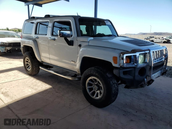 2008 Hummer H3 SUV Alpha with VIN 5GTEN13L188172045, listed as a Copart auction lot 84897794 with 201,975 mi miles and Salvage Title. Bid and sale history available at carsss.com. Image 4.
