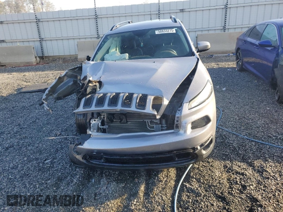 2021 Jeep Cherokee Latitude z VIN 1C4PJLCB7JD596891, wystawiony jako Copart lot #50833275 z przebiegiem 107 902 mil mil oraz Szkoda całkowita • Salvage title. Historia ofert i sprzedaży dostępna na DreamBid. Obrazek 5.