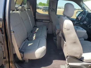 2016 Ford F-150 XLT z VIN 1FTEX1EP1GFB10088, wystawiony jako Copart lot #56168735 z przebiegiem 118 964 mil mil oraz Szkoda całkowita • Salvage title. Historia ofert i sprzedaży dostępna na DreamBid. Obrazek 10.