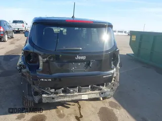 2017 Jeep Renegade Sport with VIN ZACCJBAB2HPG36611, listed as a IAAI auction lot 41795715 with 155,644 mi miles and . Bid and sale history available at carsss.com. Image 6.
