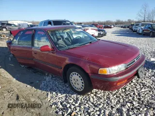 1992 Honda Accord LX with VIN JHMCB765XNC064960, listed as a Copart auction lot 83900604 with 195,129 mi miles and Salvage Title. Bid and sale history available at carsss.com. Image 4.