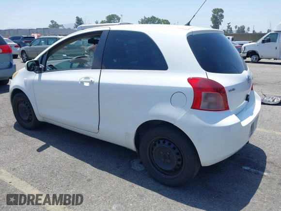 2008 Toyota Yaris with VIN JTDJT923X85140725, listed as a IAAI auction lot 42555401 with 226,449 mi miles and . Bid and sale history available at DreamBid. Image 3.