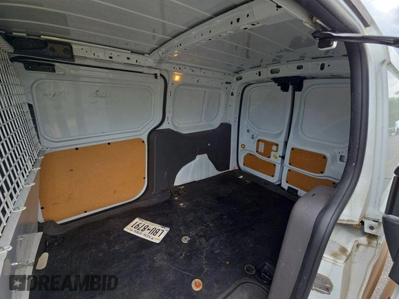 2019 Ford Transit Connect XL z VIN NM0LS7E28K1396540, wystawiony jako IAAI lot #42818829 z przebiegiem 83 782 mil mil oraz . Historia ofert i sprzedaży dostępna na DreamBid. Obrazek 7.