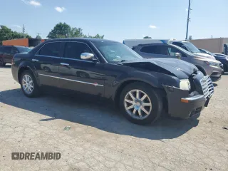 2007 Chrysler 300 C with VIN 2C3KA63H17H791109, listed as a Copart auction lot 55896874 with 198,922 mi miles and Salvage Title. Bid and sale history available at carsss.com. Image 4.